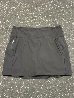 Black Athleta Action Skort in Dobby 14.5” size small